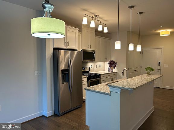 2nd image of 10530 Resort Rd Unit 101