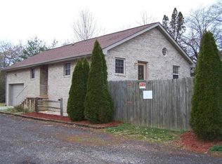 72 Autumnridge Ln, Williamsburg, KY 40769