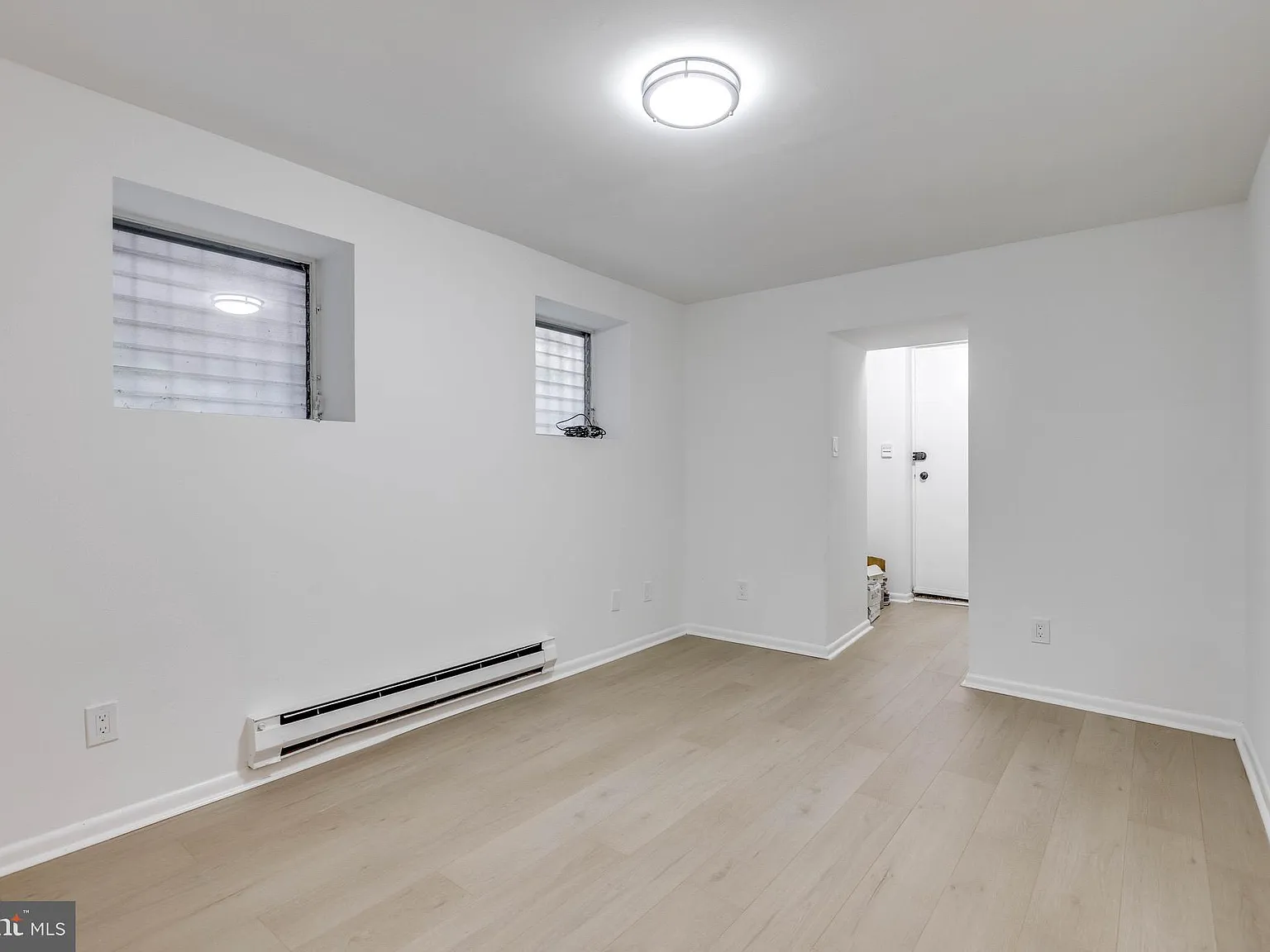 2 bed, 2160 sqft, $1,850 — Photo 3