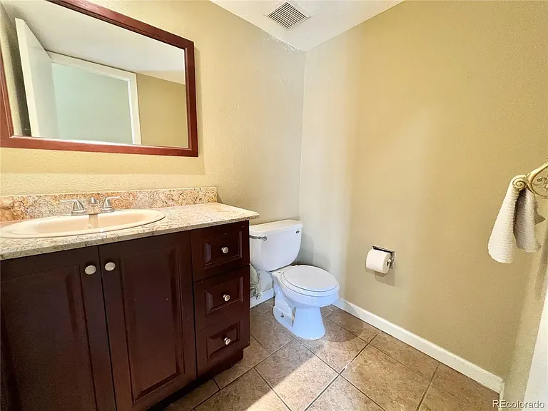 7250 Eastmoor Dr #111 — Photo 18