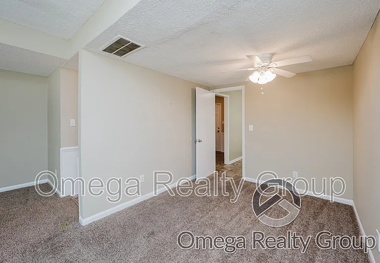 2274 Chapel Hill Rd — Photo 11