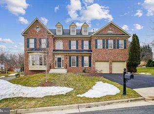 21338 Fairhunt Dr, Ashburn, VA 20148
