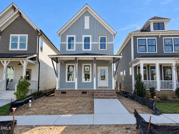 1753 Piney Falls Dr, Wendell, NC 27591