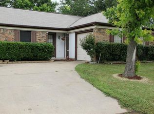 9609 Manassas Rd, Fort Worth, TX 76177