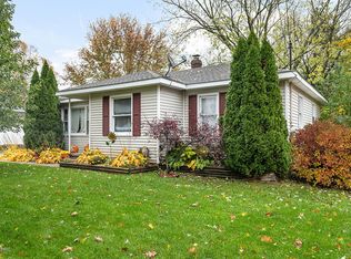 2516 Nichols Rd, Kalamazoo, MI 49004