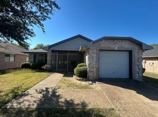 3830 Kiest Knoll Dr, Dallas, TX 75233