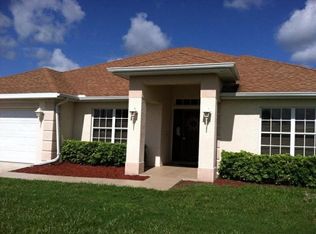 1016 NW 15th Pl, Cape Coral, FL 33993