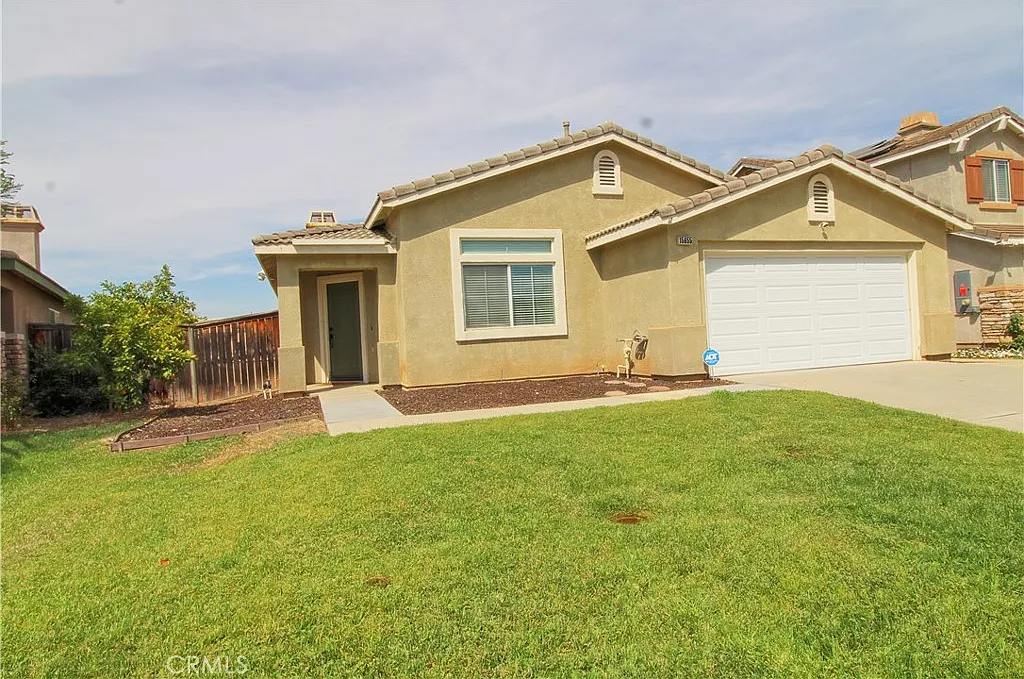3 bed, 1772 sqft, $3,100 — Photo 2
