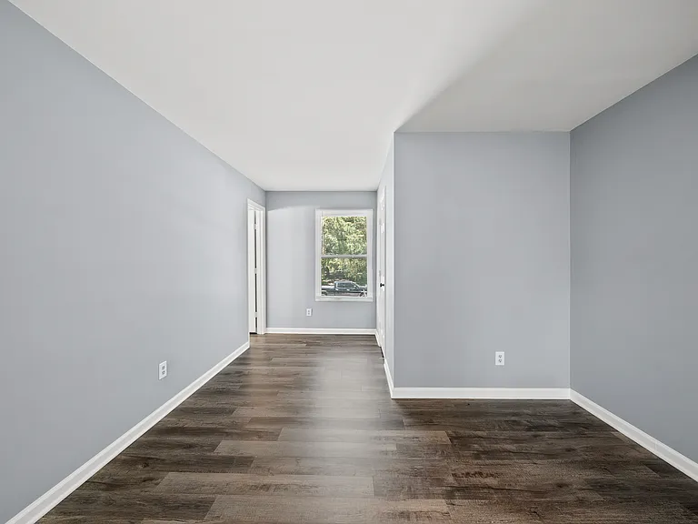 2108 Treverton Pl — Photo 20