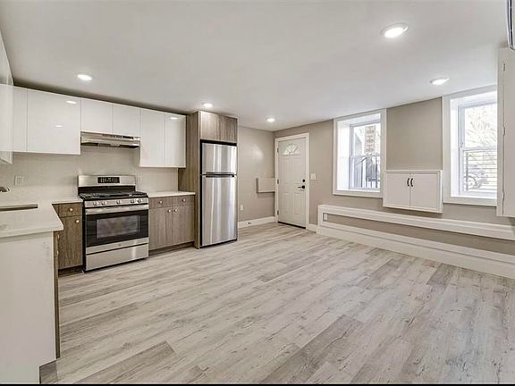 2nd image of 69 1/2 Jewett Ave #1