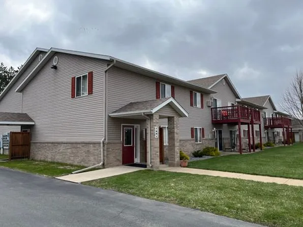 1001 Grandview Ave, 1001 Grandview Ave APT 102, Tomah, WI 54660