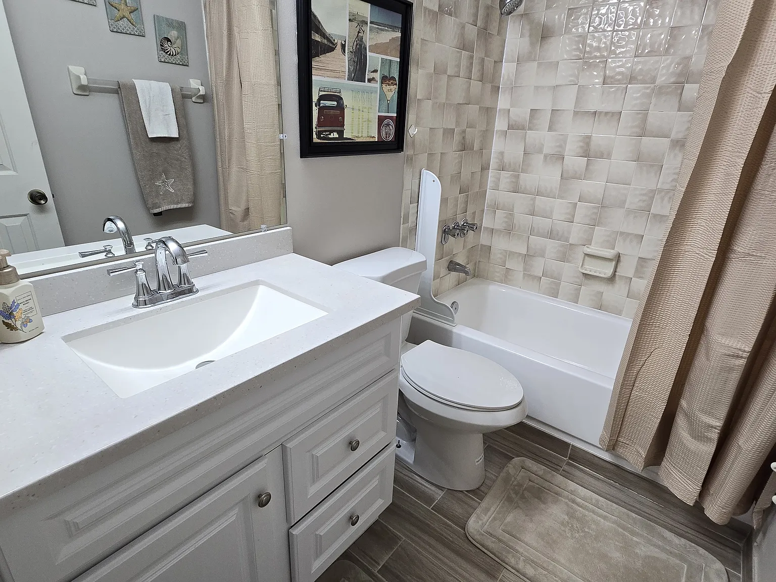 2 bed, 1227 sqft, $925 — Photo 4