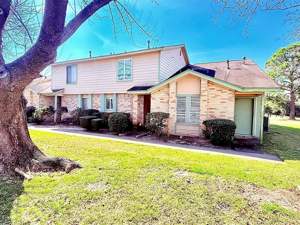 1st image of 1927 Country Village Blvd Unit B