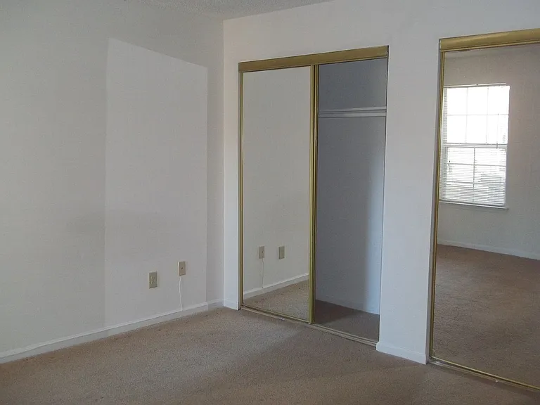 Featherstone Apartments at Kiln Creek — Photo 74