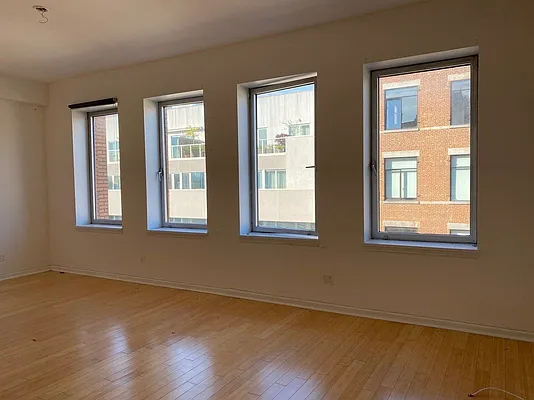 Rented by Dream Space Realty | media 2