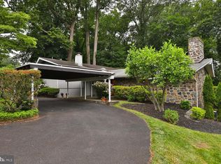 1116 Dixon Ln, Rydal, PA 19046