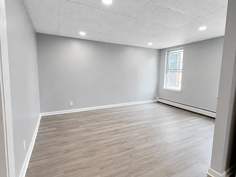 573 Van Houten Ave #3 — Photo 10