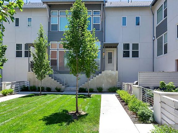 3rd image of 5059 W Daybreak Pkwy
