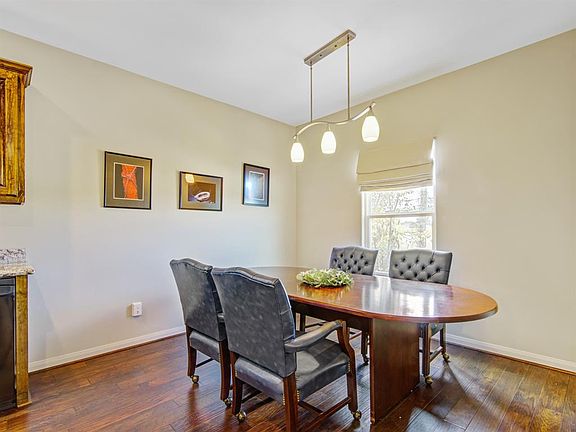 5th image of 311 Miller Ave