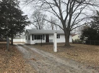 1521 W Enos Ave, Springfield, IL 62702