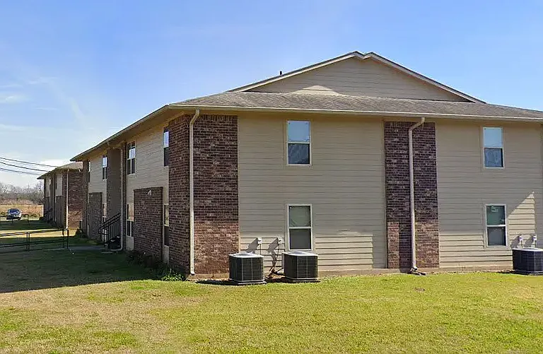 1008 Cottonwood Loop — Photo 4