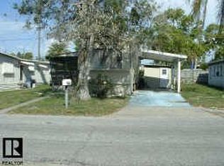 2044 Roselawn Dr, Holiday, FL 34691