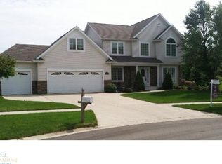 13753 Cottonwood Dr, Dewitt, MI 48820