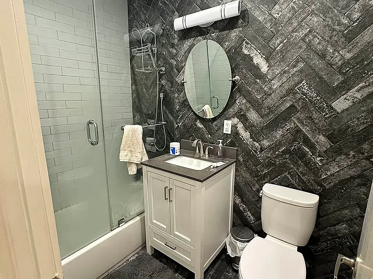 736 Washington Ave #5F — Photo 10