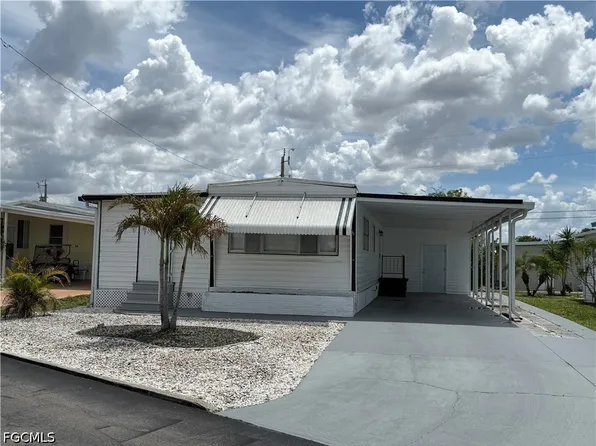 174 Overland Trl, North Fort Myers, FL 33917