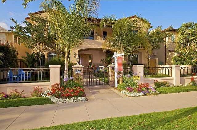 1st image of 829 Tolita Ave