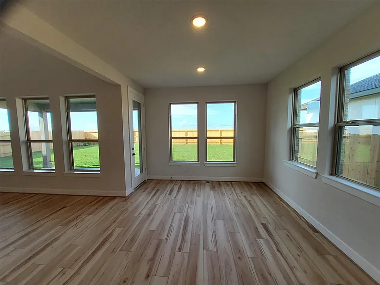 20814 Flat View Dr — Photo 11