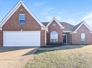 5602 Lake Front Dr, Horn Lake, MS 38637