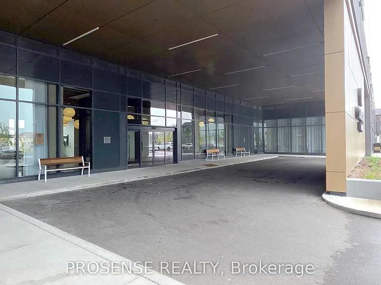 15 Skyridge Dr #703 — Photo 3