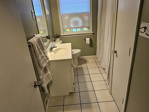 4th image of 3700 W Godman Ave