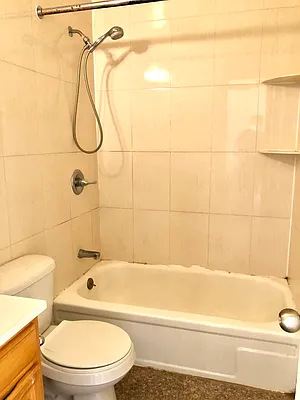 Rented by Walker Whiteside Pettibone, LREB | media 4