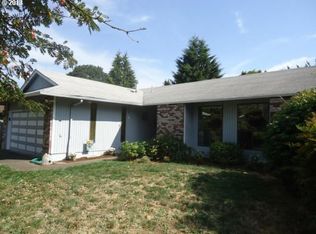 4344 NE Emerson St, Portland, OR 97218