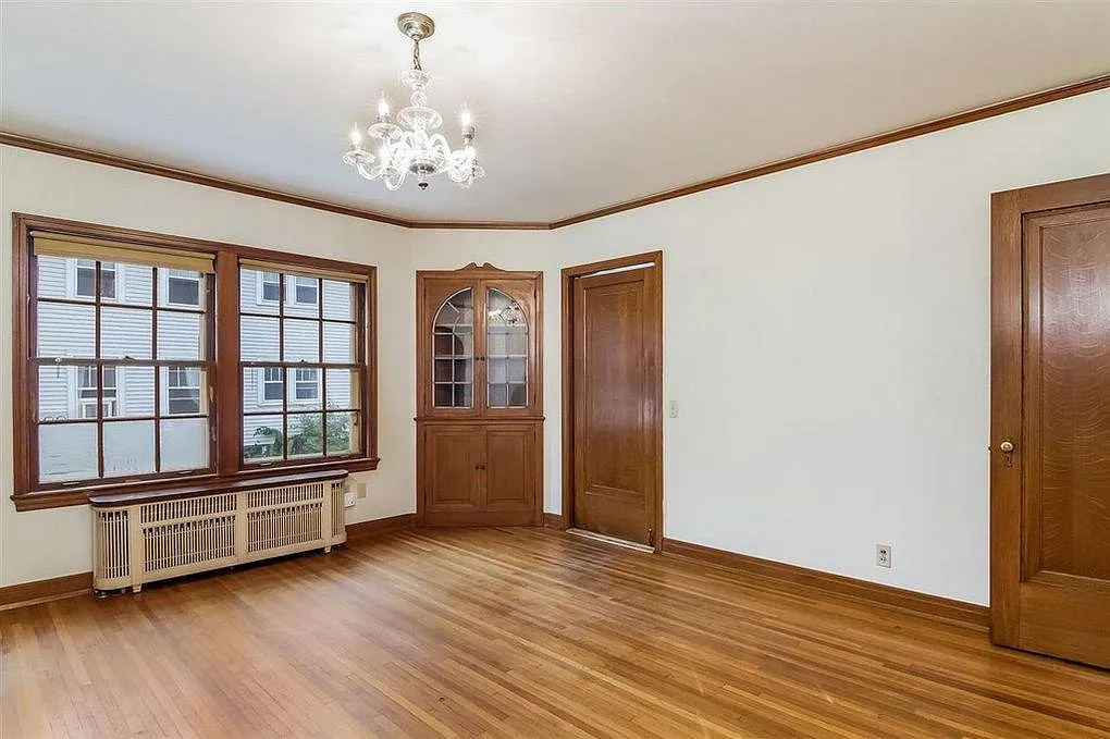 3 bed, 1733 sqft, $3,180 — Photo 4