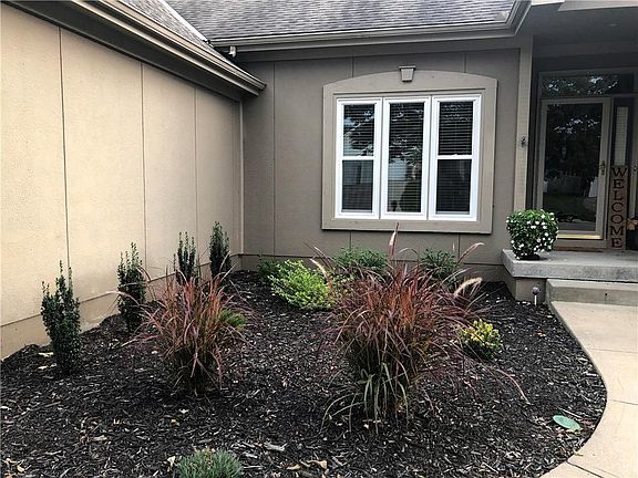 3rd image of 1510 NE Craigievar Ct