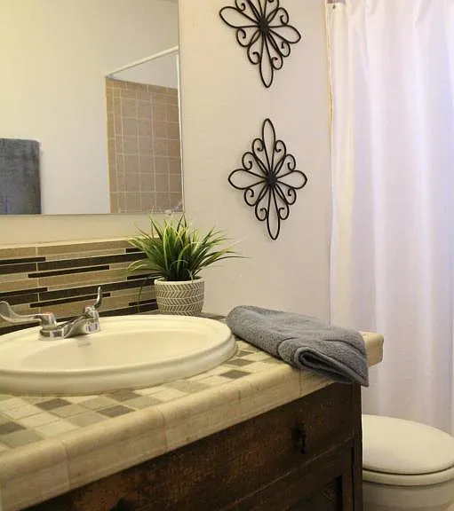 1021 Alvarado Dr SE #B — Photo 10
