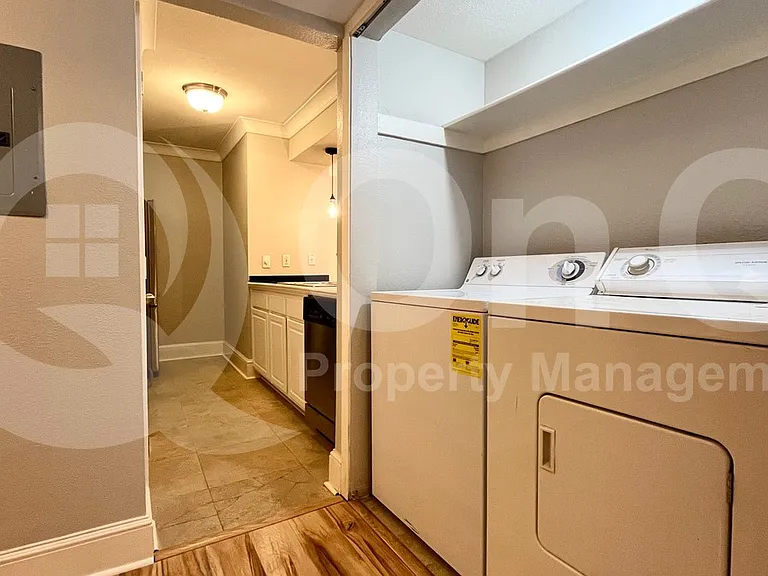5925 E University Blvd #132 — Photo 11