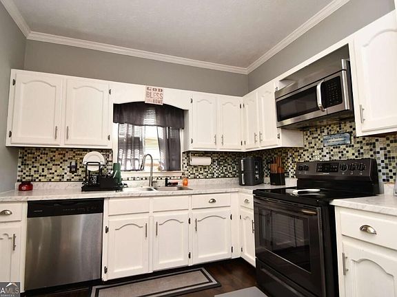 4th image of 250 Cleveland Rd APT 245