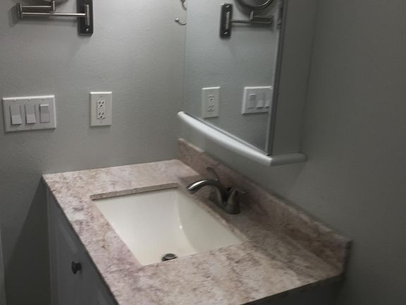 4th image of 333 W Lexington Dr APT 4