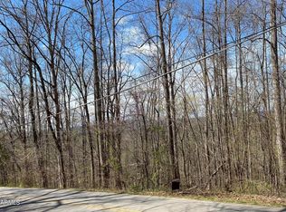 690 Mahoney Rd, Oliver Springs, TN 37840