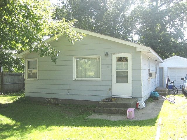 1st image of 35354 Washington St