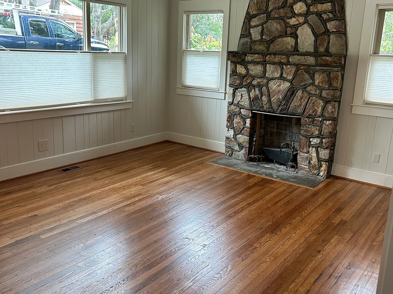 2 bed, 800 sqft, $2,650 — Photo 3
