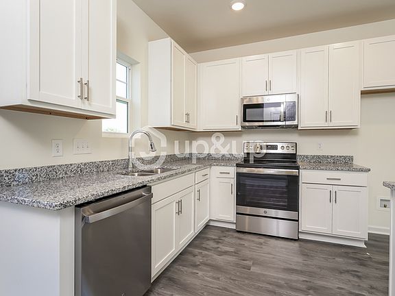 5th image of 109 Pepperstone Dr