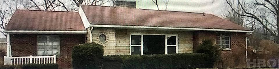1st image of 805 Buckley St