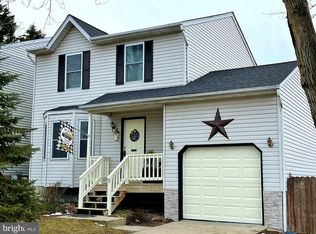 7852 Kings Bench Pl, Pasadena, MD 21122