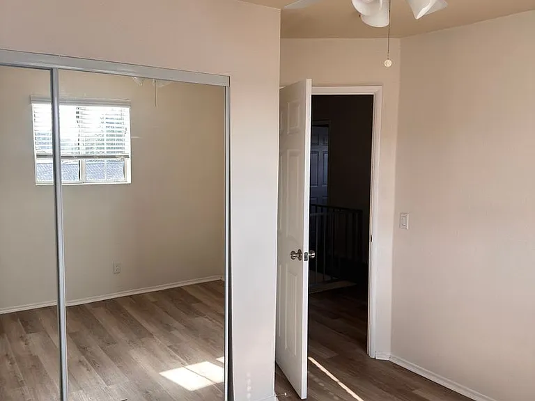 1060 McFarland Ave — Photo 24