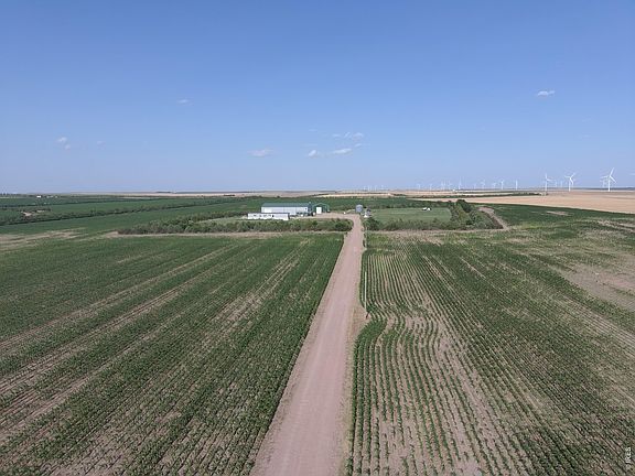 3rd image of 39300 County Road 71
